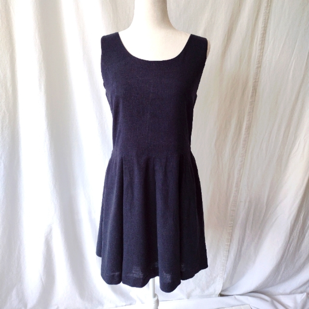 7115 by Szeki Dress in Navy Linen Size Large